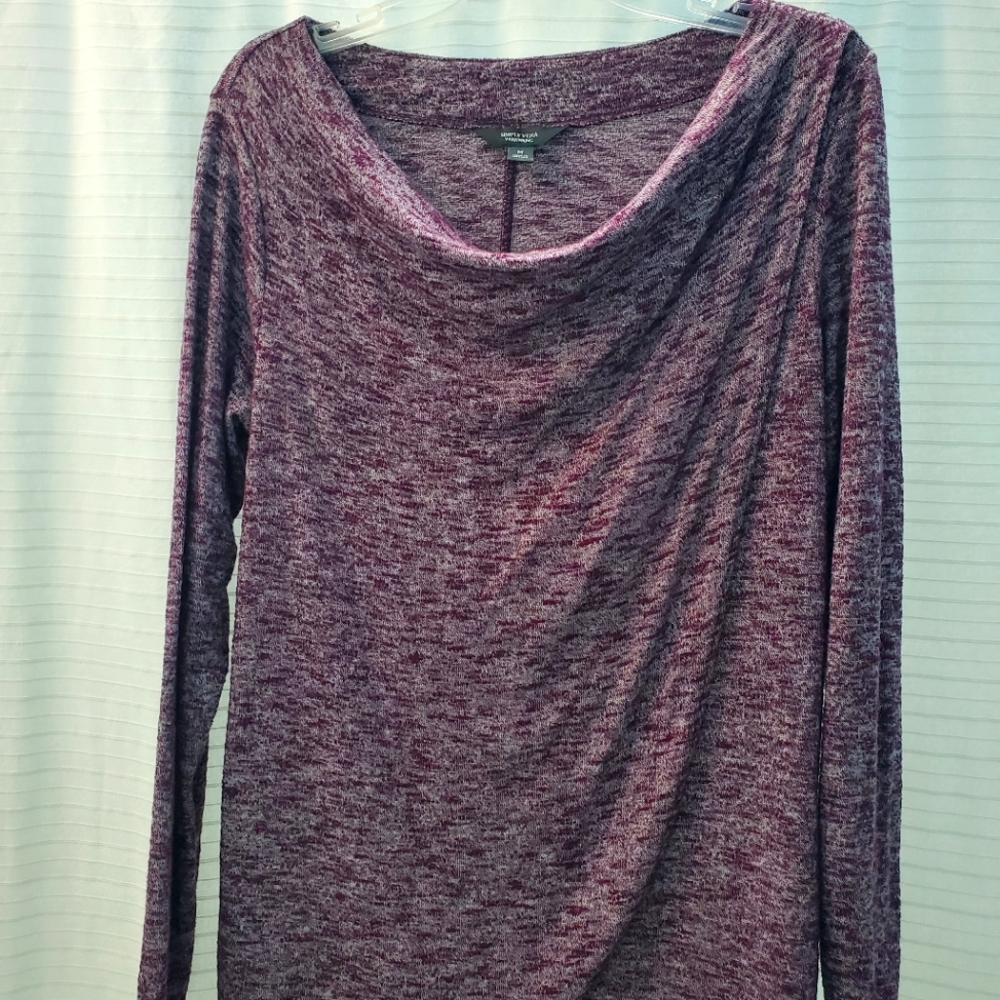 Simply Vera: med long sleeve Cowell neck maroon & grey color